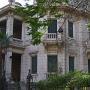 Petite villa coloniale.